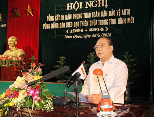 ພໍ່ແມ່ພີ່ນ້ອງຊາວກະໂຕລິກຮ່ວມແຮງຮ່ວມໃຈປົກປັກຮັກສາຄວາມສະຫງົບແຫ່ງຊາດ